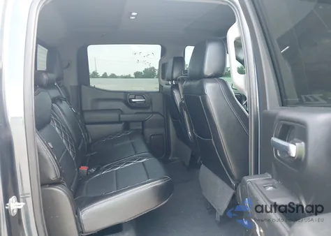 2021 Chevrolet Silverado 1500 4Wd Short Bed Lt z USA, uszkodzony, nr VIN 1GCUYDED0MZ228594